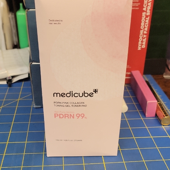 Medicube Other - Medicube PDRN Pink Collagen Toning Gel Toner Pad (70 Pads) New Sealed Box